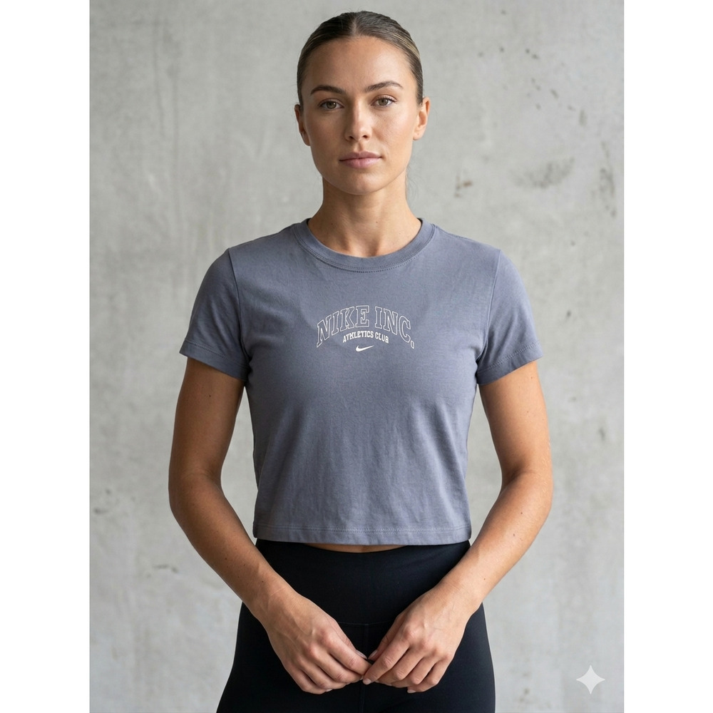 Nike Athletics Club Graphic Tee Size S